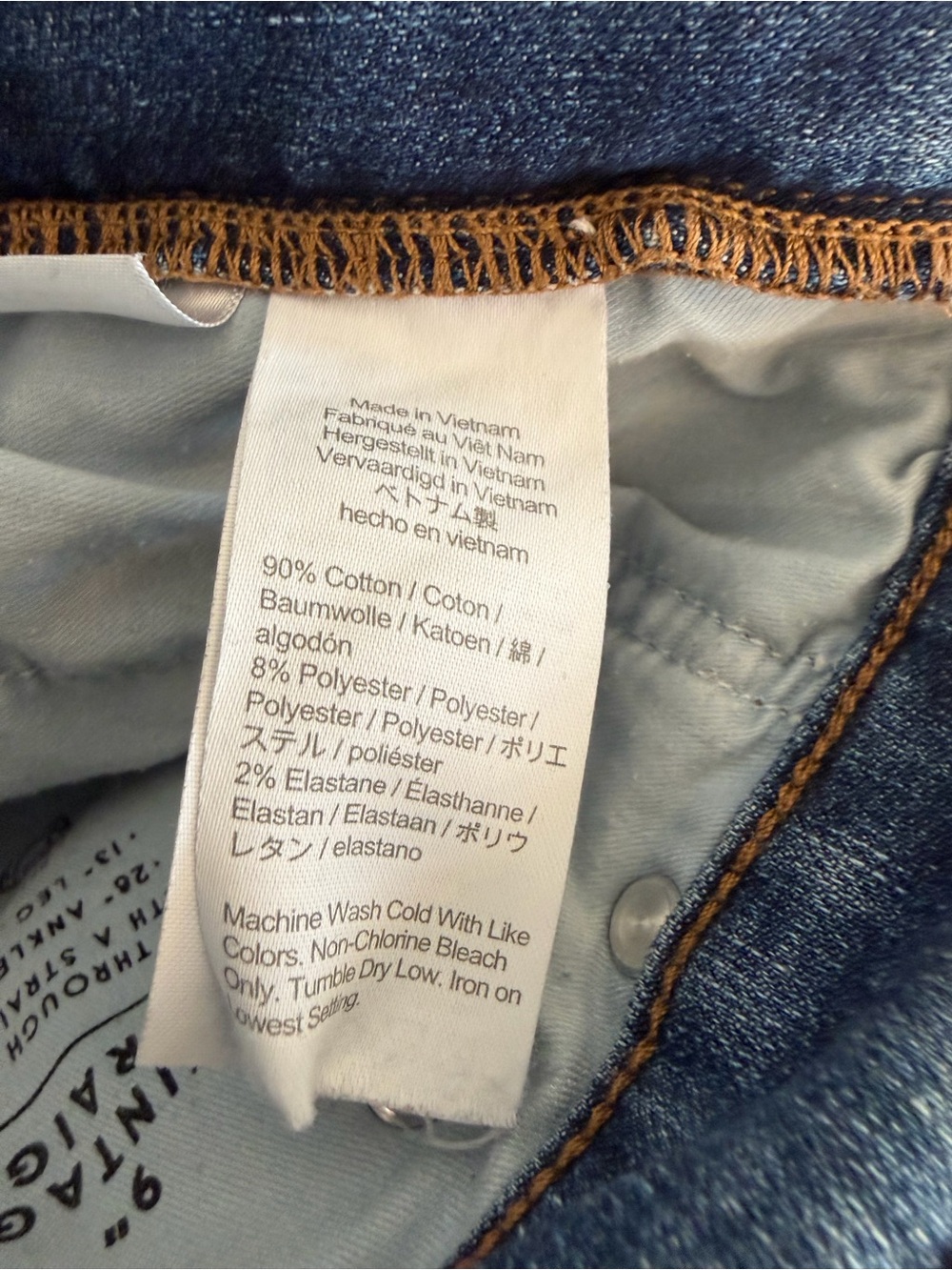 J Crew 9” vintage straight Straight-Leg High-Rise Women’s Jeans in Medium Blue - Picture 7 of 9